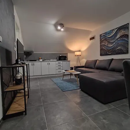 Nomad Apartment
